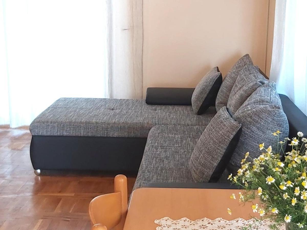 Apartmani Svitlana Sukošan Екстериор снимка